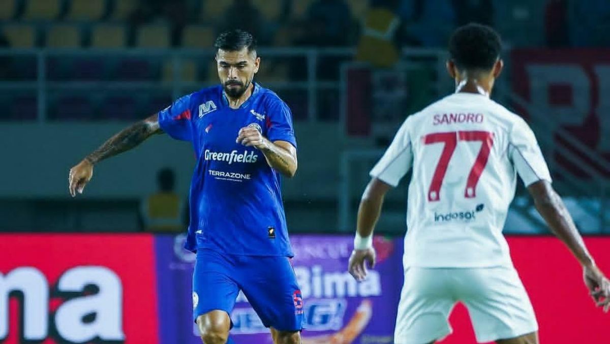 duel-sengit-di-solo-arema-fc-bertekad-bangkit-hadapi-persis